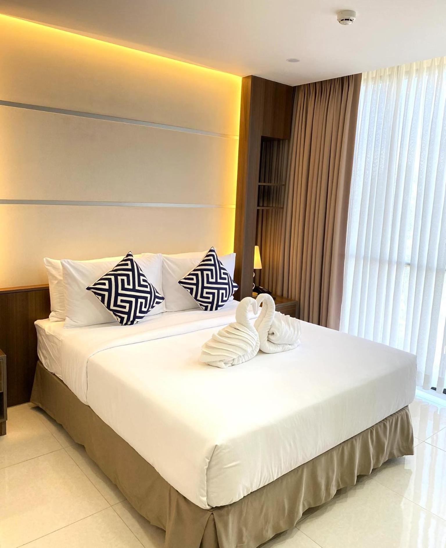 Dccco Hotel Dumaguete City Eksteriør bilde
